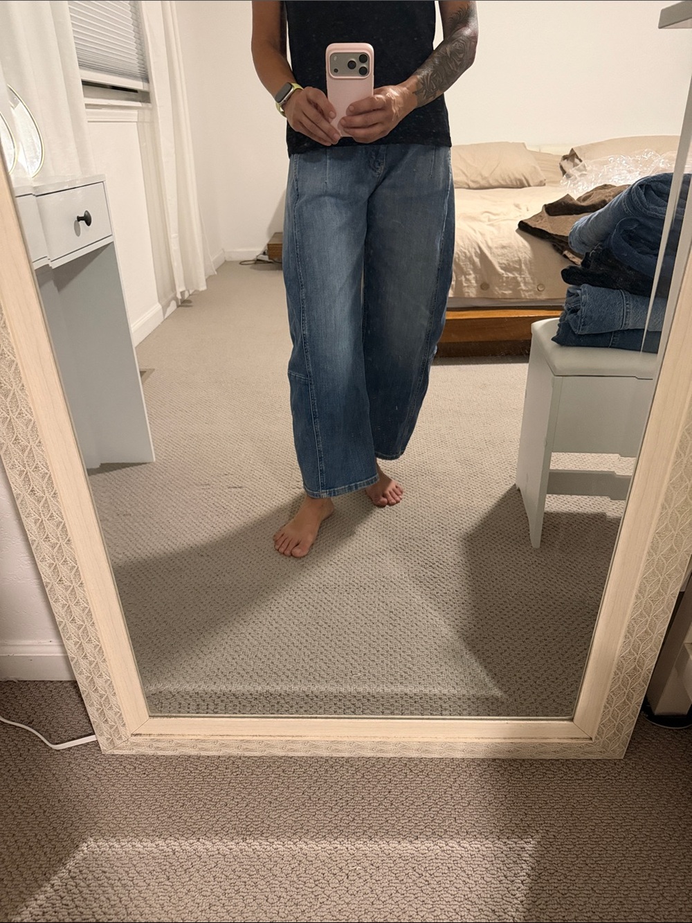 Pilcro Kenna Mid Rise Barrel Jeans in Medium Blue Wash - 23 - Picture 8 of 11